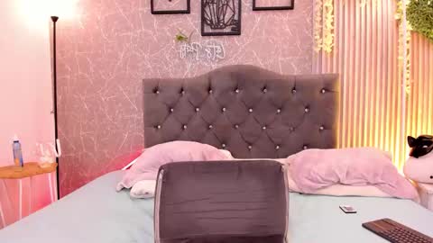 Snapshot of lana_gill chatting on March 27, 2026, 3:12 pm lana_gill online show from March 27, 2026, 3:12 pm