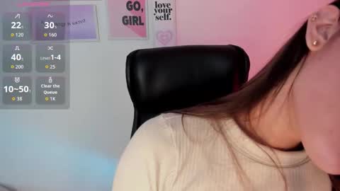 Snapshot of lanajones_ chatting on February 6, 2026, 1:14 pm LanaJones online show from February 6, 2026, 1:14 pm