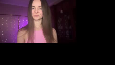 Lana online show from February 26, 2025, 6:32 pm