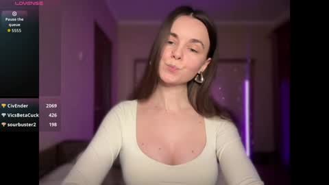 Snapshot of lanaloulou chatting on June 24, 2026, 6:40 pm Lana online show from June 24, 2026, 6:40 pm