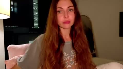 Snapshot of lanalure chatting on June 14, 2026, 1:47 am Lana online show from June 14, 2026, 1:47 am