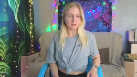 LanaviSmith online show from January 7, 2026, 7:11 am