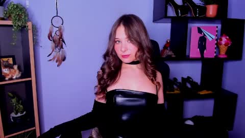 LanaXStar online show from April 10, 2026, 6:29 am