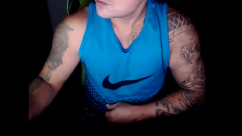 Snapshot of landaw chatting on November 17, 2025, 5:41 pm Landaw online show from November 17, 2025, 5:41 pm