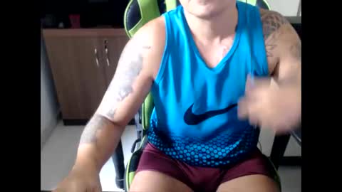 Snapshot of landaw chatting on May 25, 2026, 11:49 am Landaw online show from May 25, 2026, 11:49 am