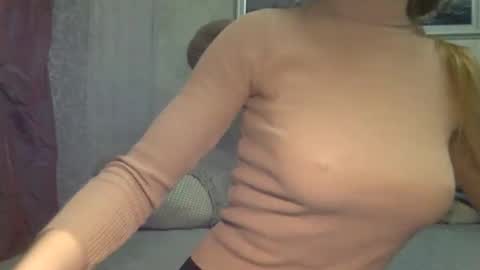 langoria online show from November 4, 2025, 3:00 pm