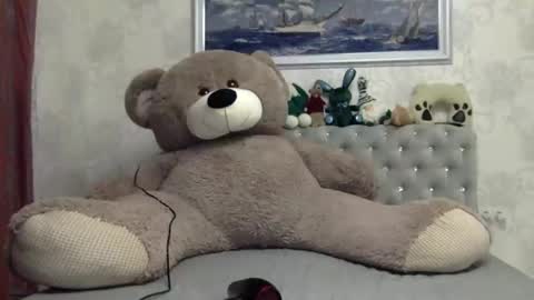 langoria online show from January 15, 2026, 9:29 pm