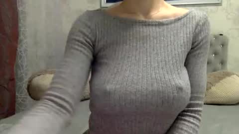Snapshot of langoria chatting on May 1, 2026, 9:19 pm langoria online show from May 1, 2026, 9:19 pm