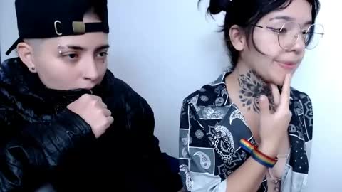 Snapshot of lannie_gonzales chatting on February 19, 2025, 2:01 pm LANNIE   online show from February 19, 2025, 2:01 pm