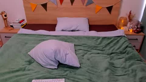 Fandi online show from October 7, 2025, 7:49 am