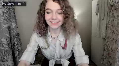 Snapshot of lanshan_classy chatting on August 3, 2026, 7:28 pm lanshan_classy online show from August 3, 2026, 7:28 pm