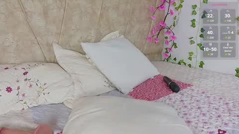 Lara Gill online show from March 11, 2026, 9:32 pm