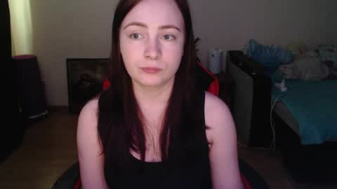 Snapshot of laralianna chatting on May 15, 2026, 9:49 am Laralianna online show from May 15, 2026, 9:49 am