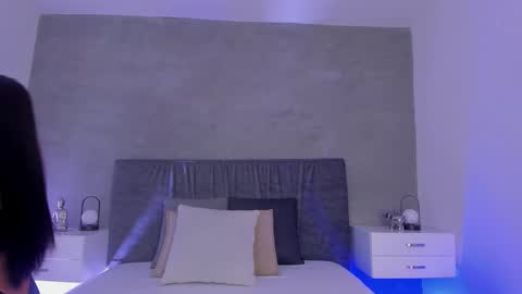 Laura online show from February 24, 2026, 12:25 pm