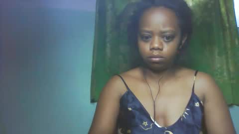 larissa645771 online show from February 8, 2026, 3:43 am