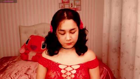Snapshot of larissalove_doll chatting on January 22, 2025, 7:34 pm Larissas online show from January 22, 2025, 7:34 pm