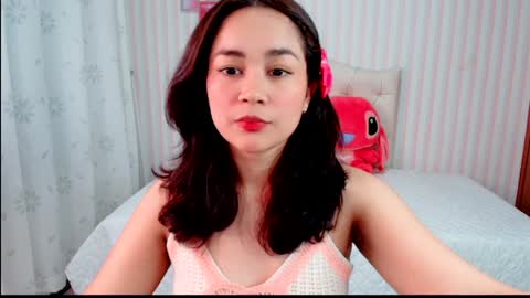 Snapshot of larissalove_doll chatting on February 4, 2025, 10:10 am Larissas online show from February 4, 2025, 10:10 am