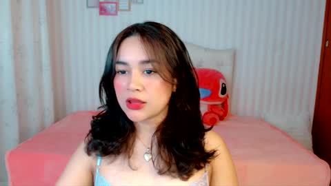 Snapshot of larissalove_doll chatting on February 5, 2025, 11:12 am Larissas online show from February 5, 2025, 11:12 am