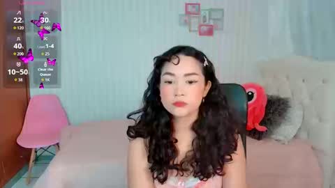 Snapshot of larissalove_doll chatting on September 26, 2025, 8:24 pm Larissas online show from September 26, 2025, 8:24 pm