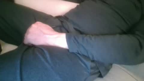 larryj007 online show from April 20, 2026, 2:14 am