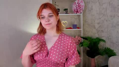 Im Lina nice to meet you here 3 online show from June 5, 2026, 3:46 am