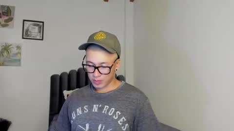 lass_nazar online show from March 6, 2025, 2:19 am