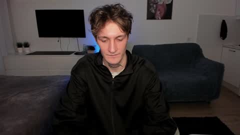 Snapshot of lastnight4you chatting on December 19, 2024, 7:07 pm acie online show from December 19, 2024, 7:07 pm