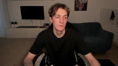 Snapshot of lastnight4you chatting on December 31, 2024, 12:25 pm acie online show from December 31, 2024, 12:25 pm