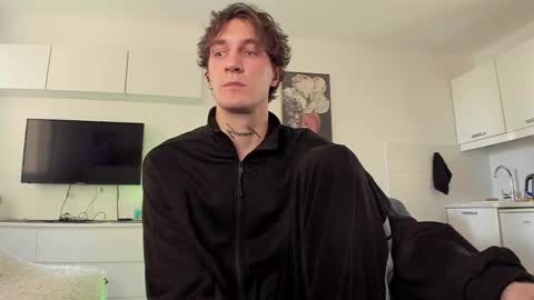 Snapshot of lastnight4you chatting on February 24, 2025, 6:05 am acie online show from February 24, 2025, 6:05 am