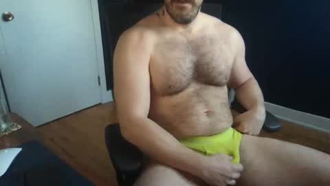 Snapshot of latenightlunch chatting on February 26, 2026, 10:09 pm Latenightlunch online show from February 26, 2026, 10:09 pm