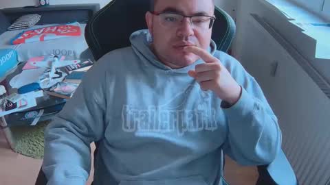 Snapshot of latexboy893 chatting on November 12, 2025, 1:00 pm latexboy893 online show from November 12, 2025, 1:00 pm