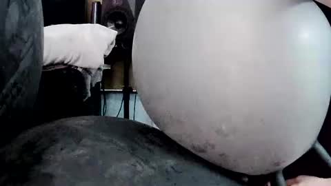 Snapshot of latexchris77 chatting on April 20, 2026, 6:49 am latexchris77 online show from April 20, 2026, 6:49 am