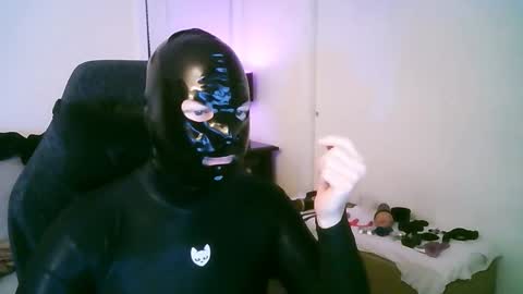 latexminheadroom online show from February 23, 2026, 2:31 am