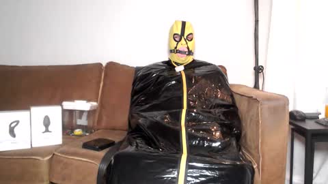 latexslaafboy online show from February 4, 2026, 8:58 pm