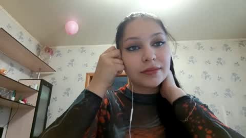 Amelia online show from October 30, 2025, 8:16 am