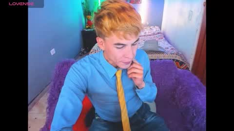 latin_boysxxx_ online show from March 8, 2026, 2:59 am