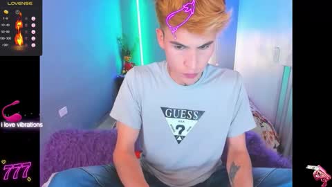 latin_boysxxx_ online show from March 19, 2026, 2:15 am