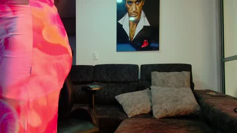 Snapshot of latin_couple77 chatting on January 31, 2025, 9:48 am Sara y Andy online show from January 31, 2025, 9:48 am