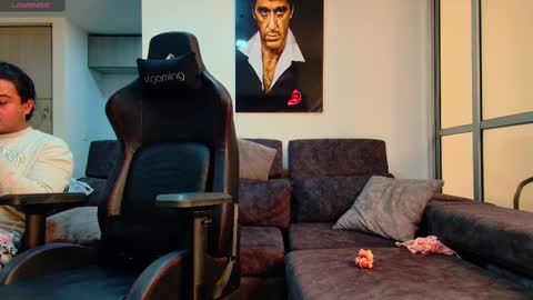 Snapshot of latin_couple77 chatting on February 24, 2025, 8:38 am Sara y Andy online show from February 24, 2025, 8:38 am