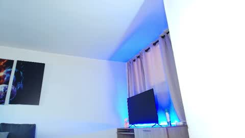 instagramlatin goddessx   im nikoll online show from March 28, 2026, 4:50 pm