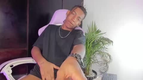 kay online show from October 24, 2025, 11:56 pm