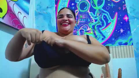 latina_bigboos12 online show from October 19, 2025, 4:57 am
