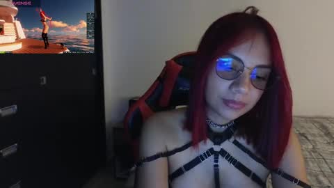 Snapshot of latina_french chatting on March 2, 2025, 5:25 pm leidy online show from March 2, 2025, 5:25 pm