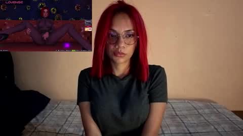 Snapshot of latina_french chatting on February 26, 2026, 3:22 pm leidy online show from February 26, 2026, 3:22 pm