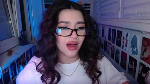 Snapshot of latina_mia chatting on January 31, 2025, 2:26 am miiiiiiaaaa online show from January 31, 2025, 2:26 am