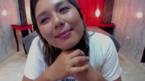 EMMA   online show from November 20, 2025, 2:50 pm