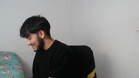 camilo online show from December 16, 2024, 11:28 pm