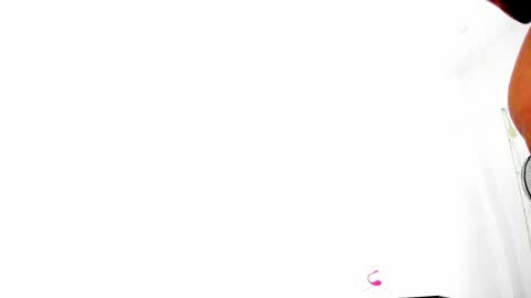 latinebonyts online show from March 24, 2026, 10:26 pm