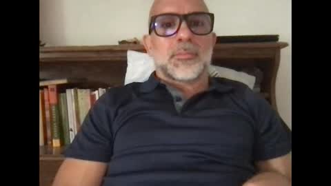 Snapshot of latino_to20 chatting on June 6, 2026, 7:29 pm latino_to20 online show from June 6, 2026, 7:29 pm