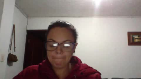 Snapshot of lau16310 chatting on January 17, 2026, 11:41 pm Laura online show from January 17, 2026, 11:41 pm
